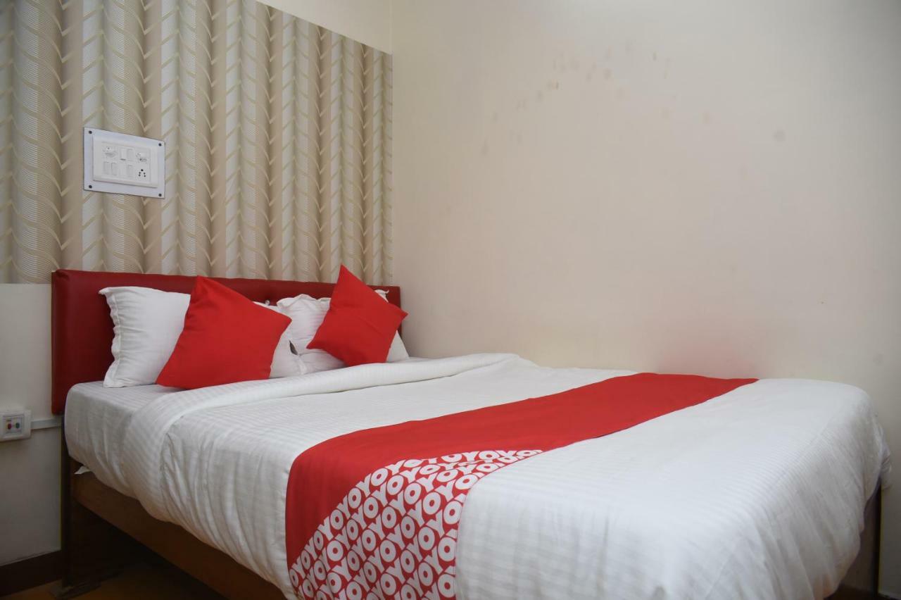 Oyo 45320 Hotel Mars Agartala Exterior photo